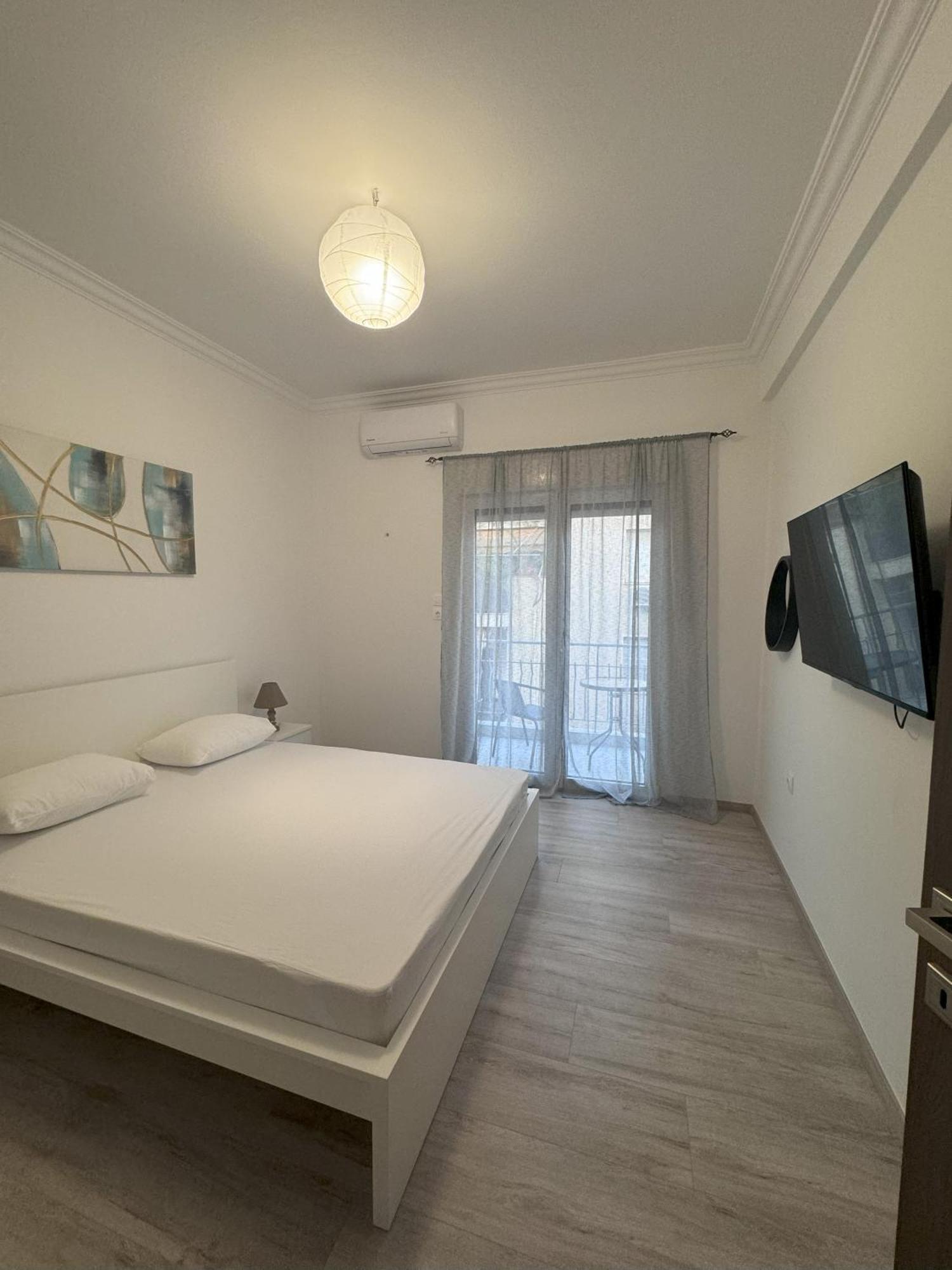 Ntinos Apartment Center Exarcheia أثينا المظهر الخارجي الصورة